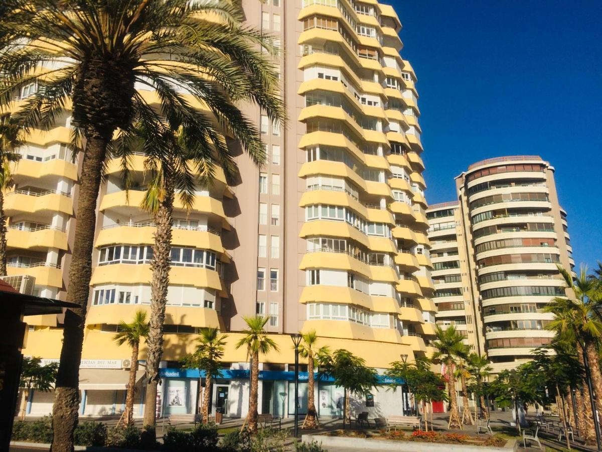 Deluxe Supreme Lägenhet Málaga Exteriör bild